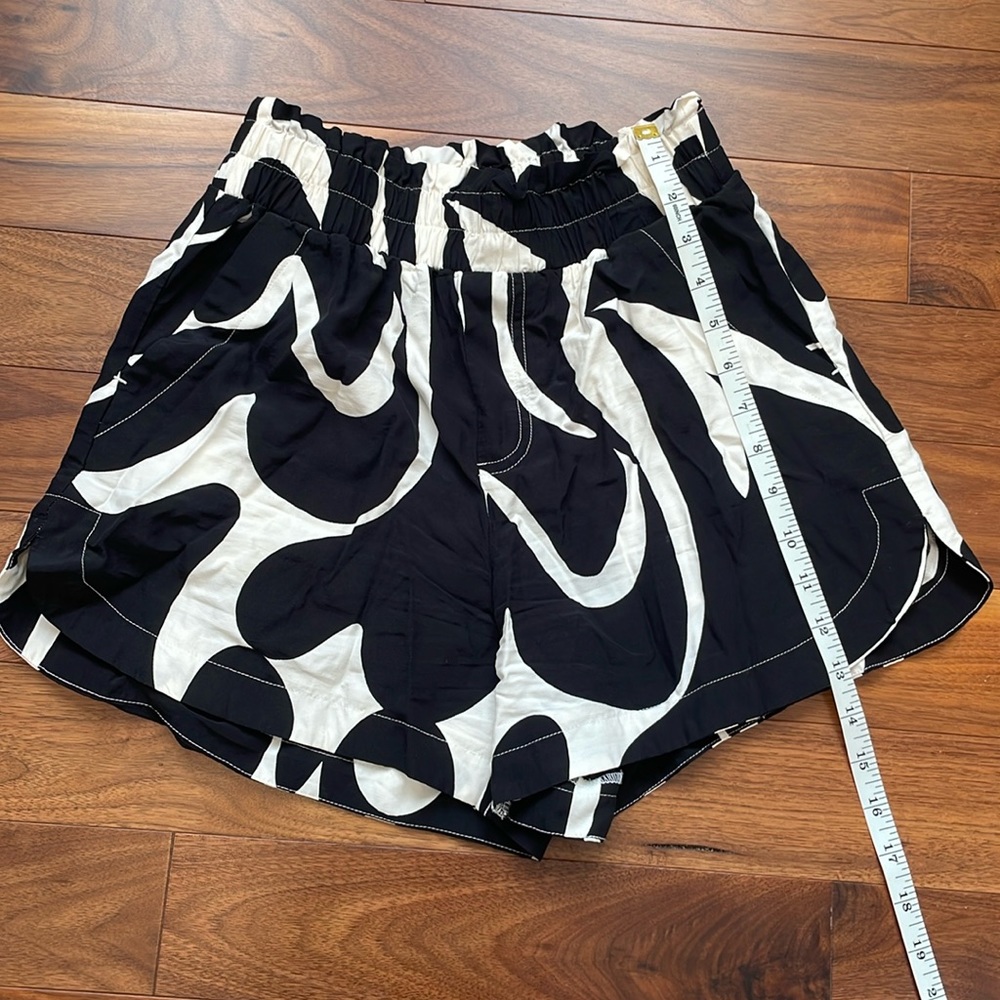 Flowy Shorts